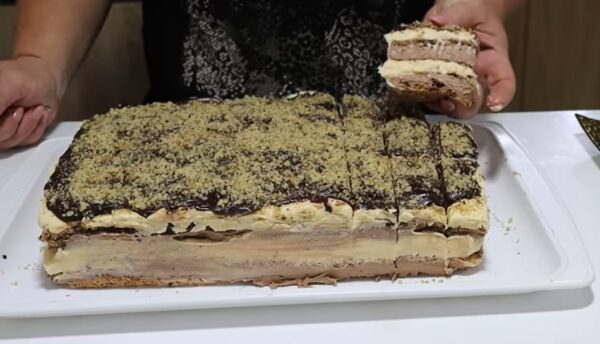 BOEMSKE KOCKE: Ubedljivo najukusniji i najsočniji kolač koji možete da zamislite