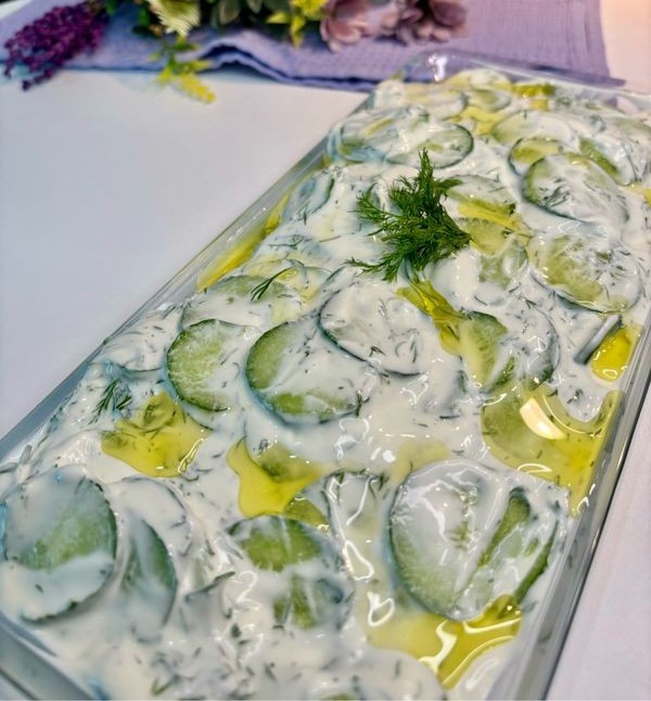 yogurtlu-salatalik-mezesi-6